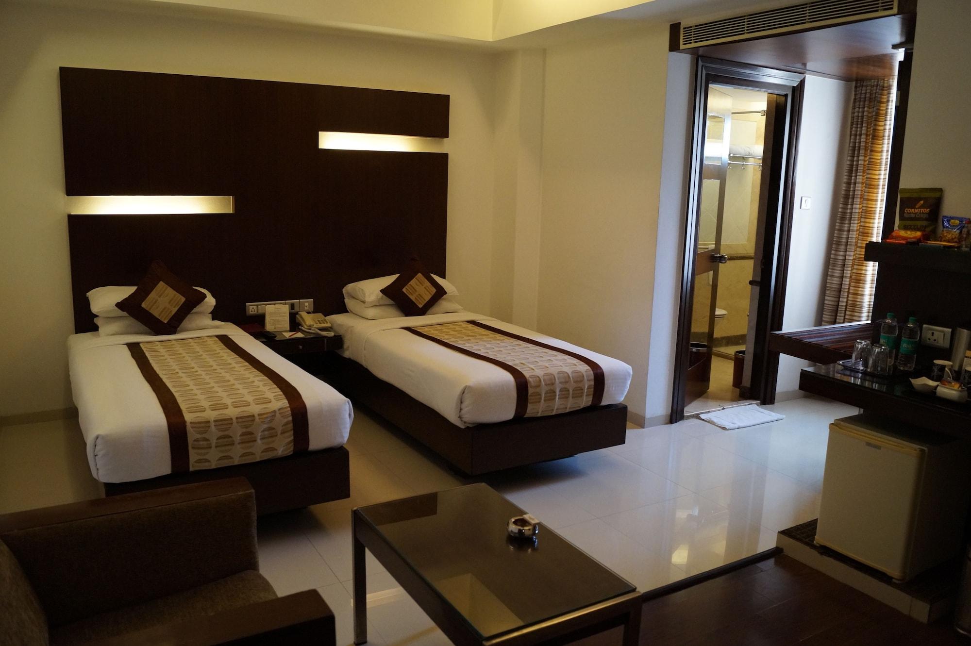 העיר בנגלור The President Hotel מראה חיצוני תמונה