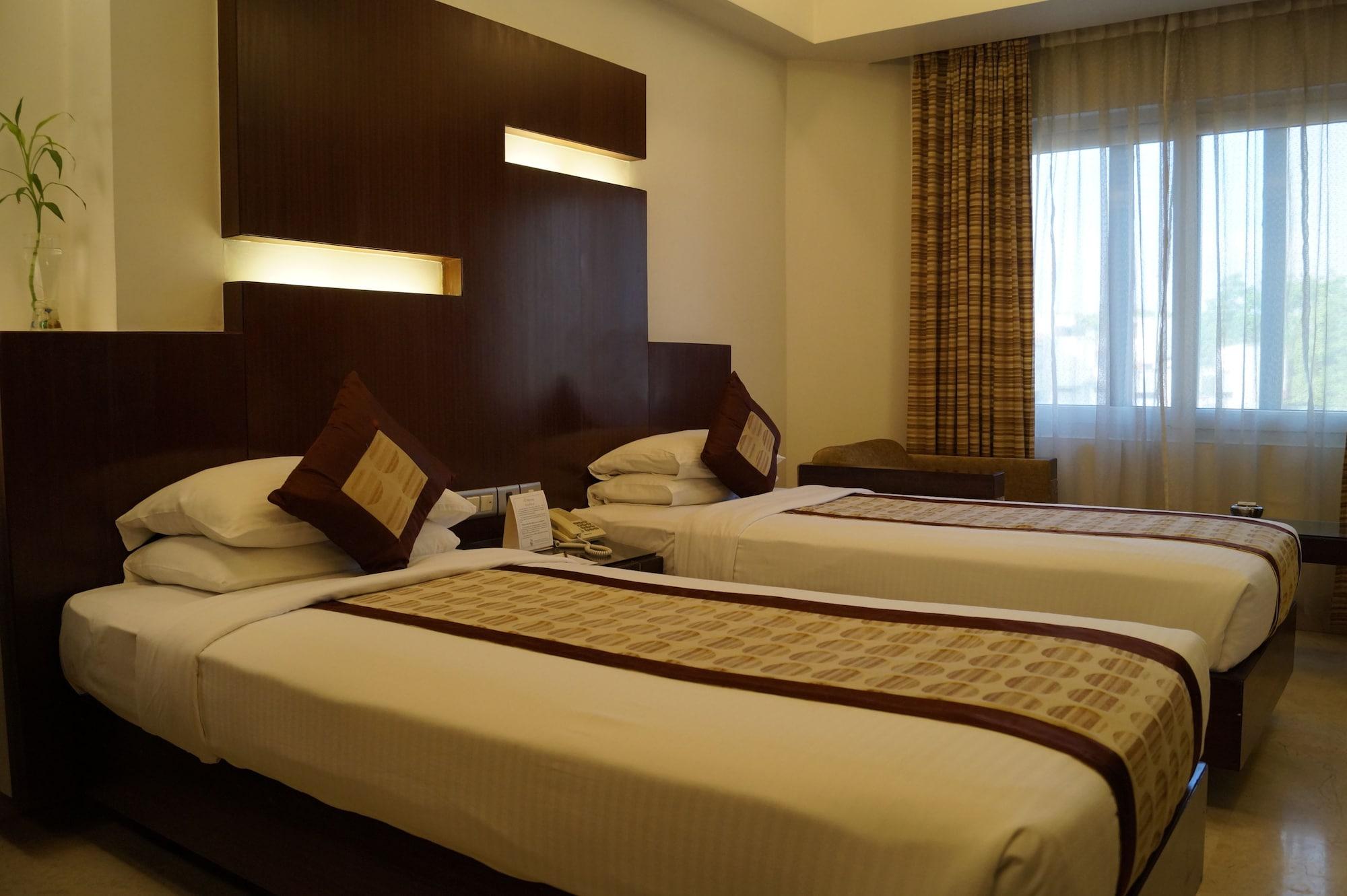 העיר בנגלור The President Hotel מראה חיצוני תמונה