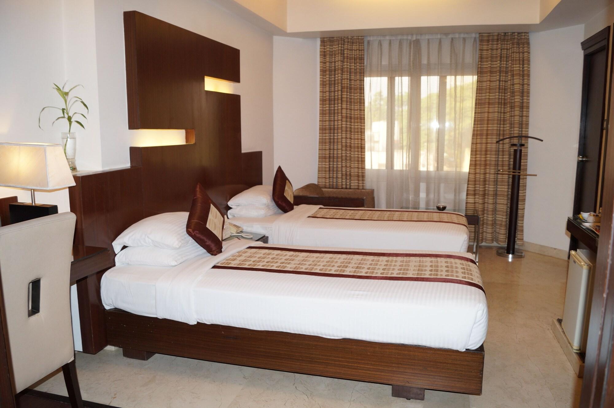העיר בנגלור The President Hotel מראה חיצוני תמונה