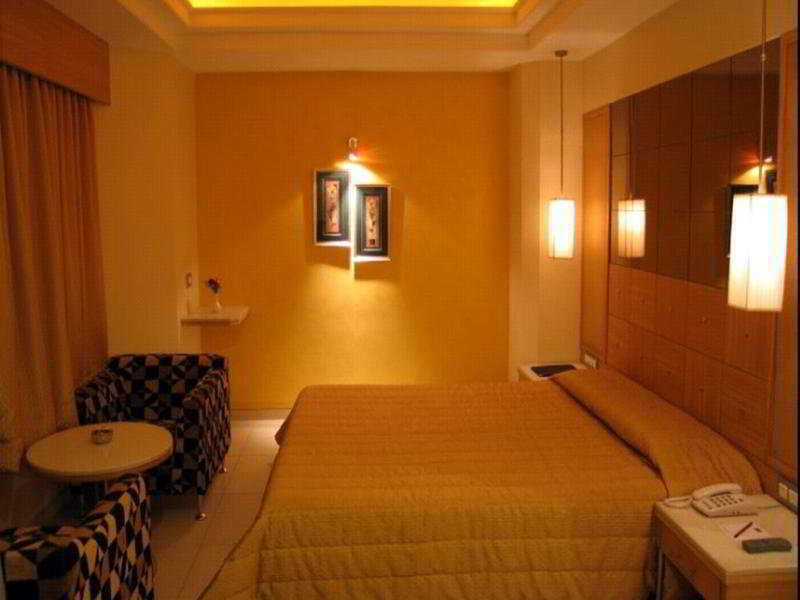 העיר בנגלור The President Hotel מראה חיצוני תמונה